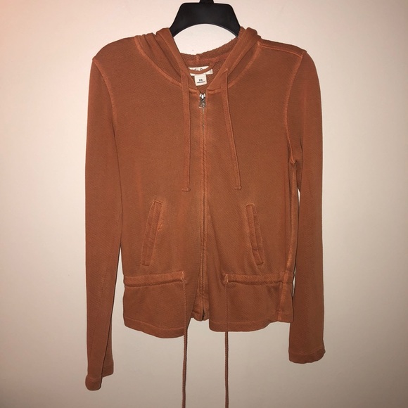 Lucky Brand Tops - Lucky Brand Sweatshirt